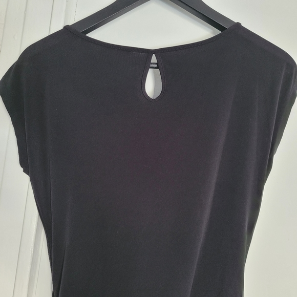 Draped Shell - Picture 2 of 3